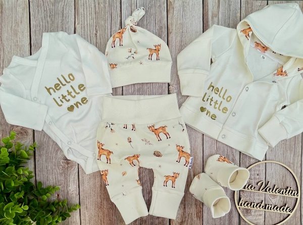 Kompletek za odhod iz porodnišnice Hello little one motiv jelenček