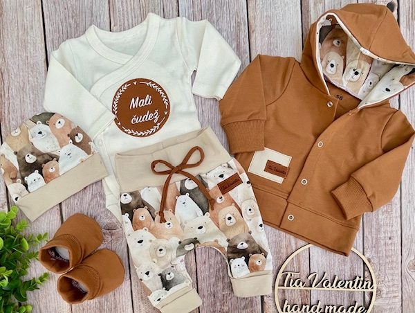 Kompletek za odhod iz porodnišnice Mali čudež motiv medvedi