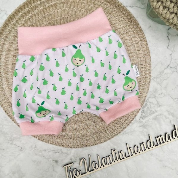 Kratke hlačke - prikupne hruške