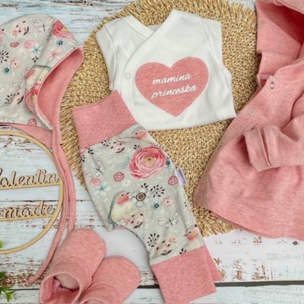 Kompletek za odhod iz porodnišnice "Mamina princeska" št. 56 melange roza motiv ptički