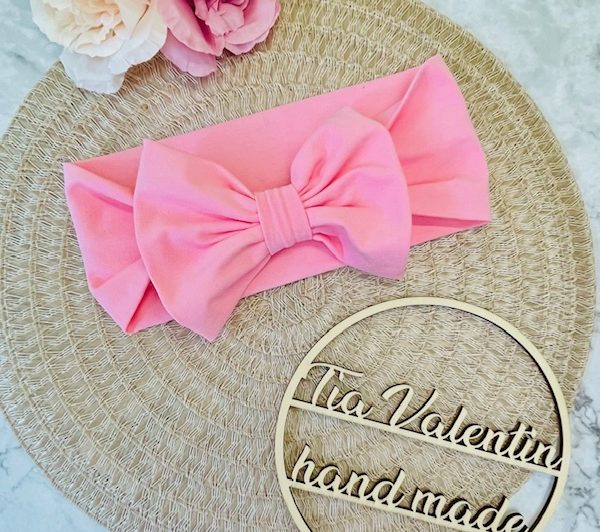 Trak za ušesa z mašno - roza