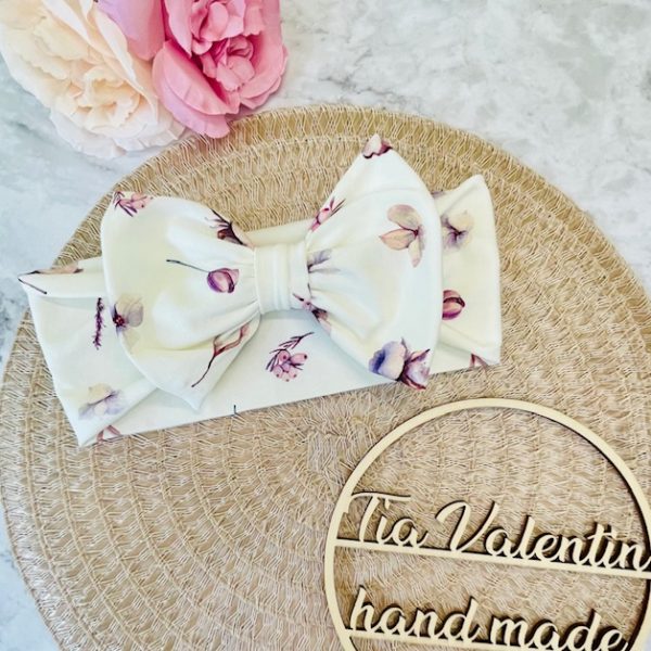 Trak za ušesa z mašno - smetana viola cvetovi