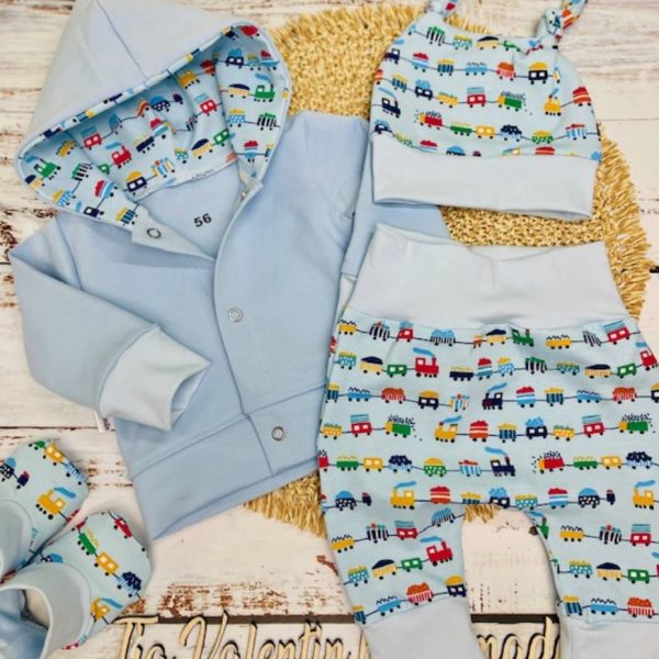 Kompletek za odhod iz porodnišnice št. 56 , svetlo moder "Vlakec"