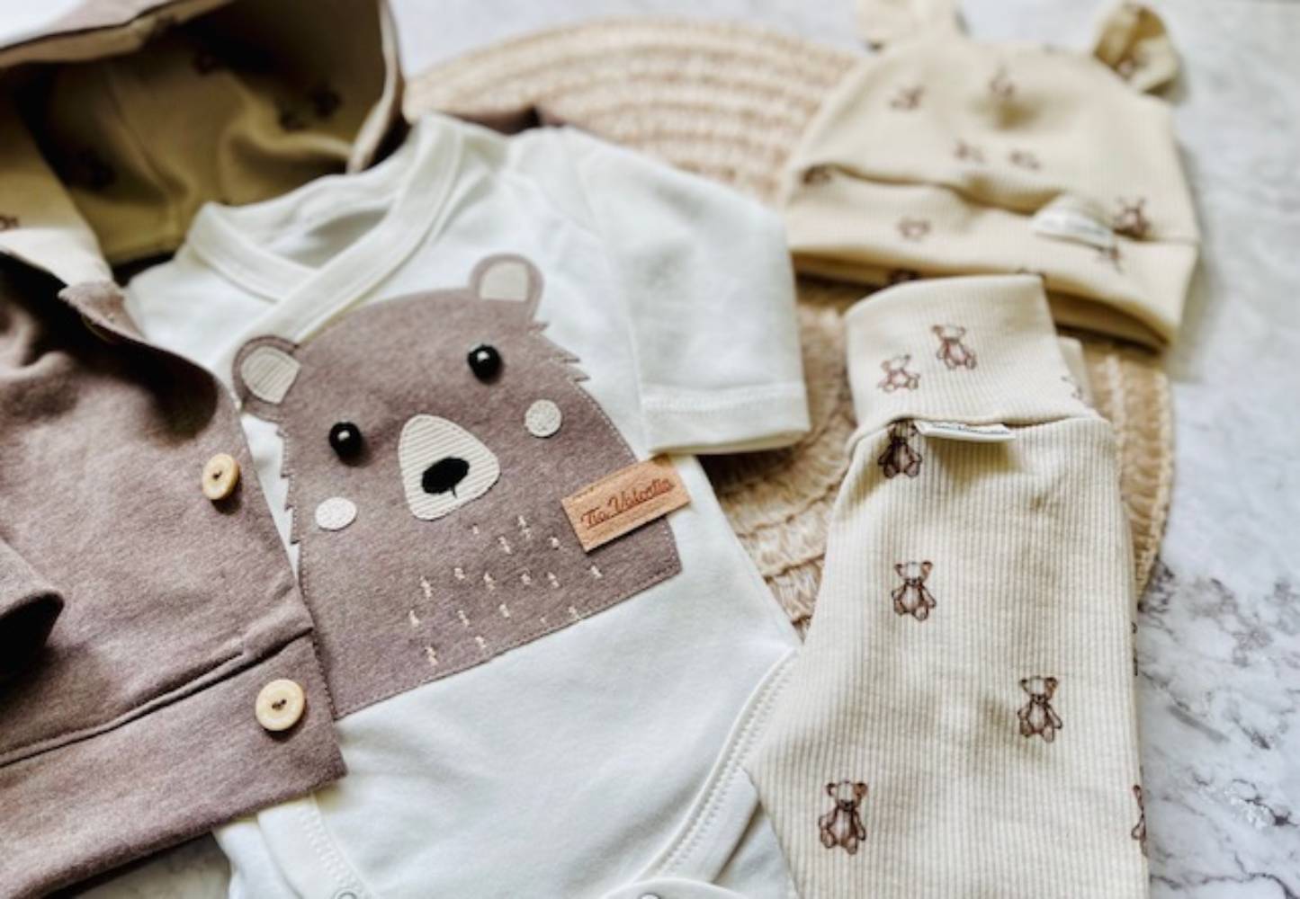 Kompletek za odhod iz porodnišnice "Medo" - melange rjava - slika 2